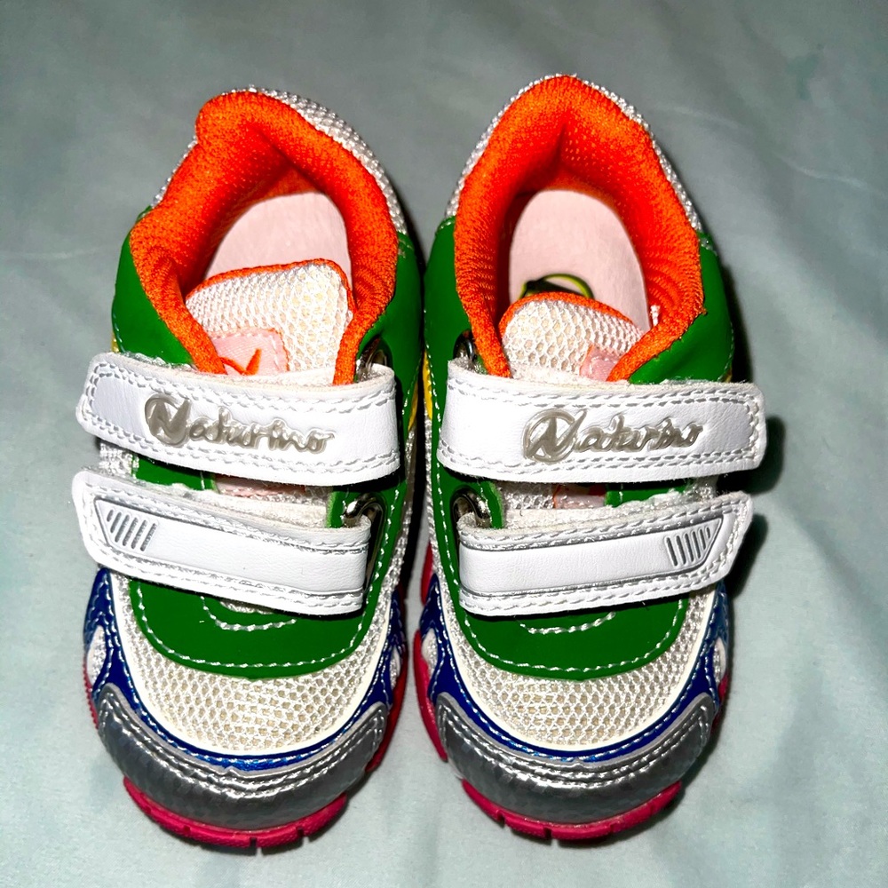 Baby shoes